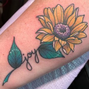 Leaf and Arrow Tattoo York, PA Sarah Zeller